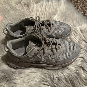 Brand new adidas ozweego